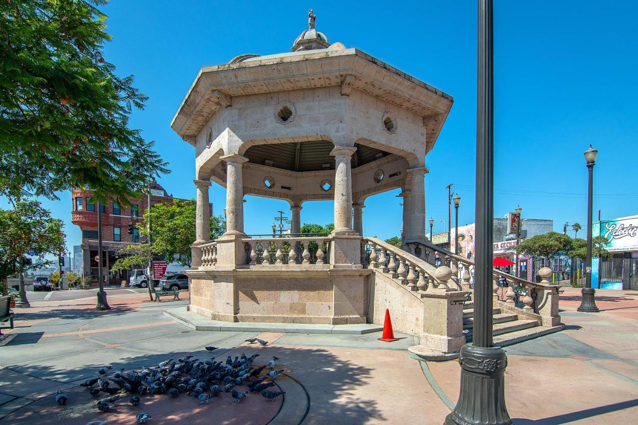 Mariachi Plaza Hotel - Los Angeles, Los Angeles